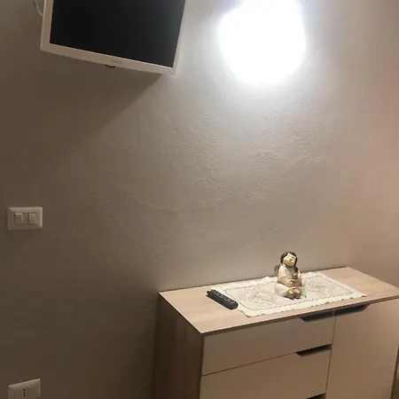 Domusd Apartment