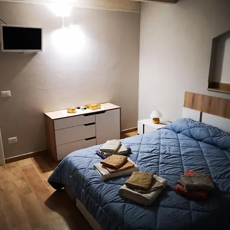 Domusd Apartment *